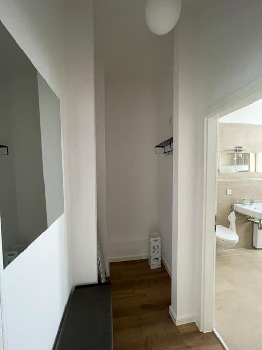 Lucky Stays Ls10 - Vollausstattung - Zentrum - Aufzug - Grosse Kueche - 2 Zimmer - Smart-Tv Magdeburgo Esterno foto