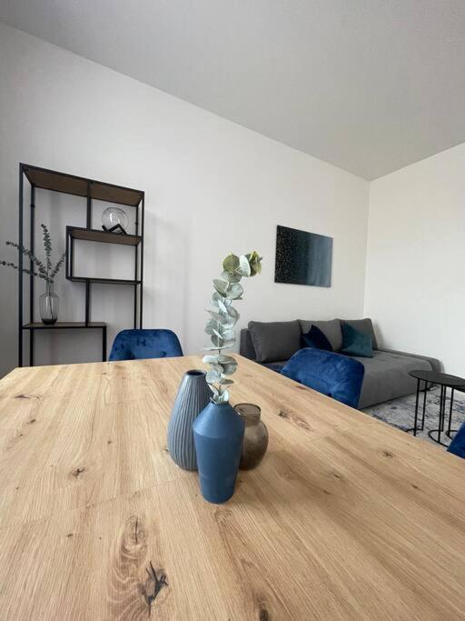 Lucky Stays Ls10 - Vollausstattung - Zentrum - Aufzug - Grosse Kueche - 2 Zimmer - Smart-Tv Magdeburgo Esterno foto